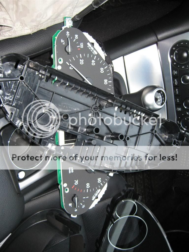 2006 W203 Instrument cluster removal MercedesBenz Forums My MB Online